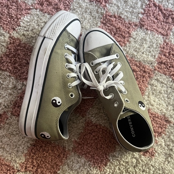 Low Platform Converse - All Star Lift - Custom ☯️ - Picture 1 of 4